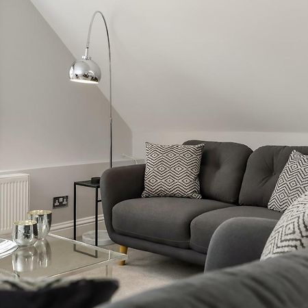 Gorgeous Apartment In The Centre Of 윈체스터 외부 사진